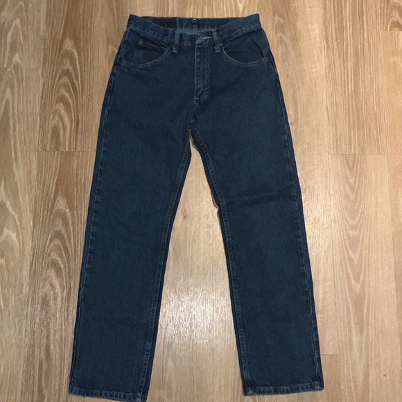 Straight Cut Wrangler Jeans - Picture 3 of 3